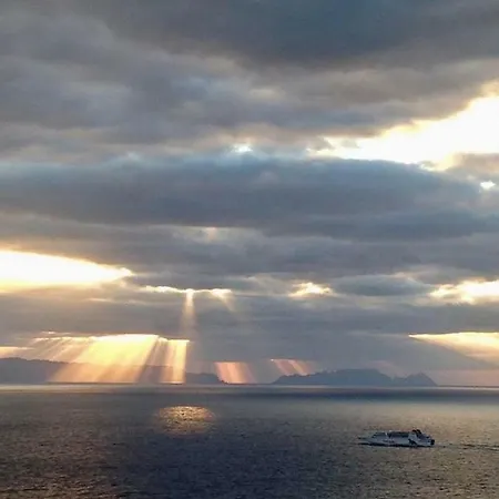 Oceanview Penthouse Канису